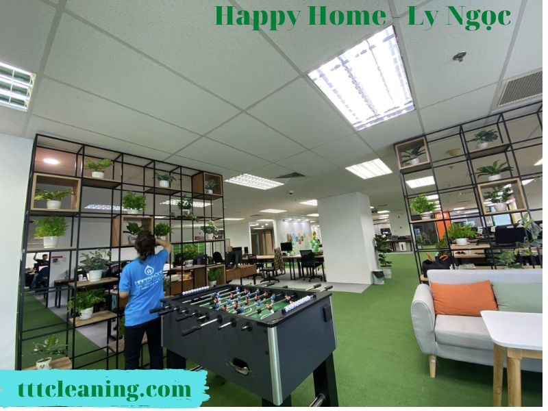 Công ty dịch vụ vệ sinh Happyhome- Ly Ngọc Tại Đà Nẵng