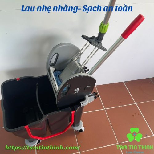 Bộ xô và cây lau nhà công nghiệp 30 lít 60cm Dmop