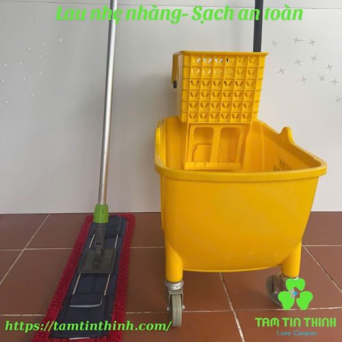 Bo xo va cay lau cong nghiep chu nhat Dmop Wet 60cm 36 lit 2